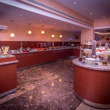 City Center Hotel Al-Manamah Bagian luar foto