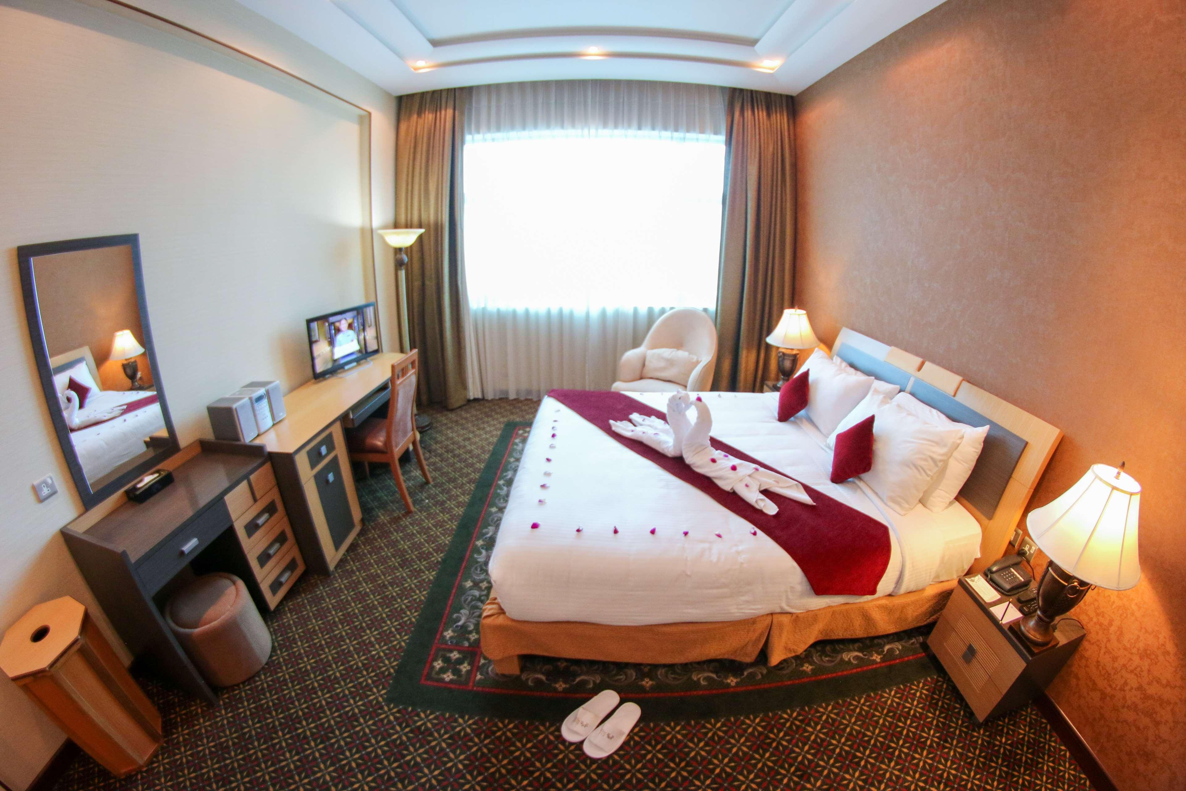 City Center Hotel Al-Manamah Bagian luar foto