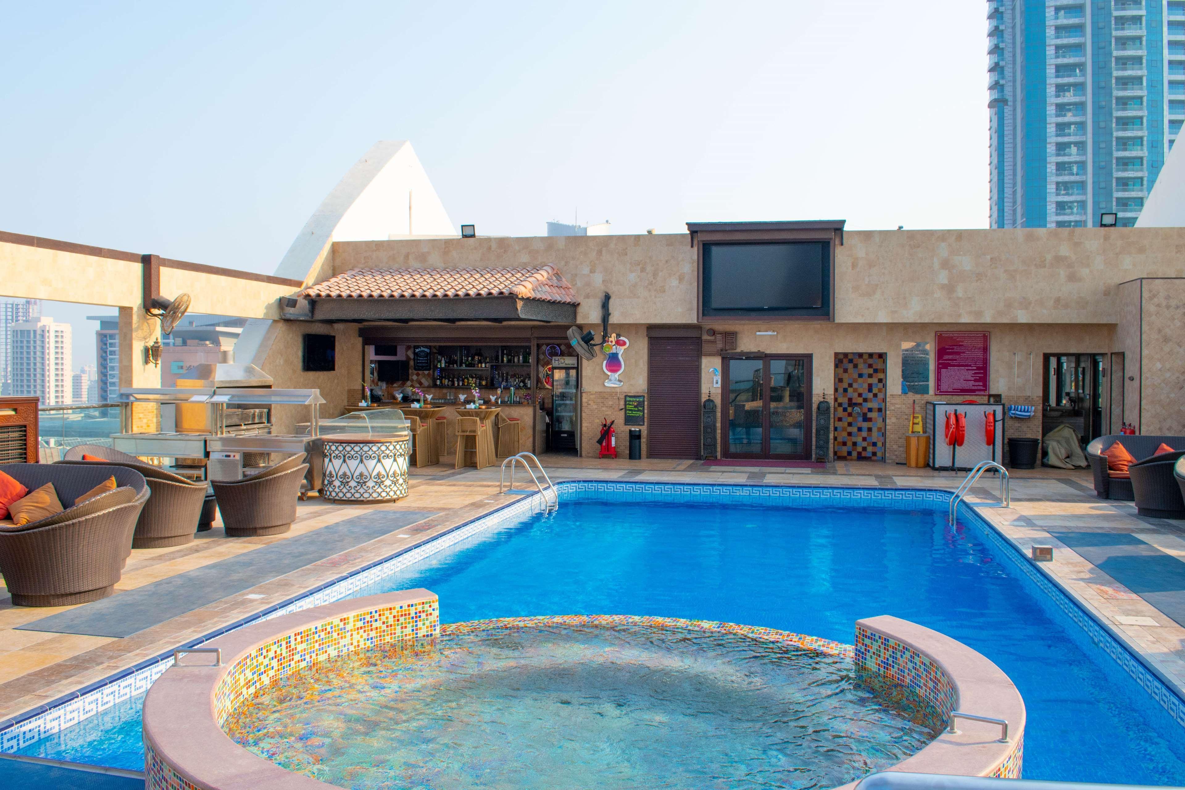 City Center Hotel Al-Manamah Bagian luar foto